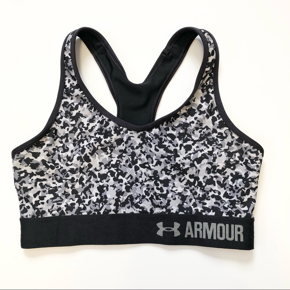 Under Armour winter camo women’s sports bra, size X-Small